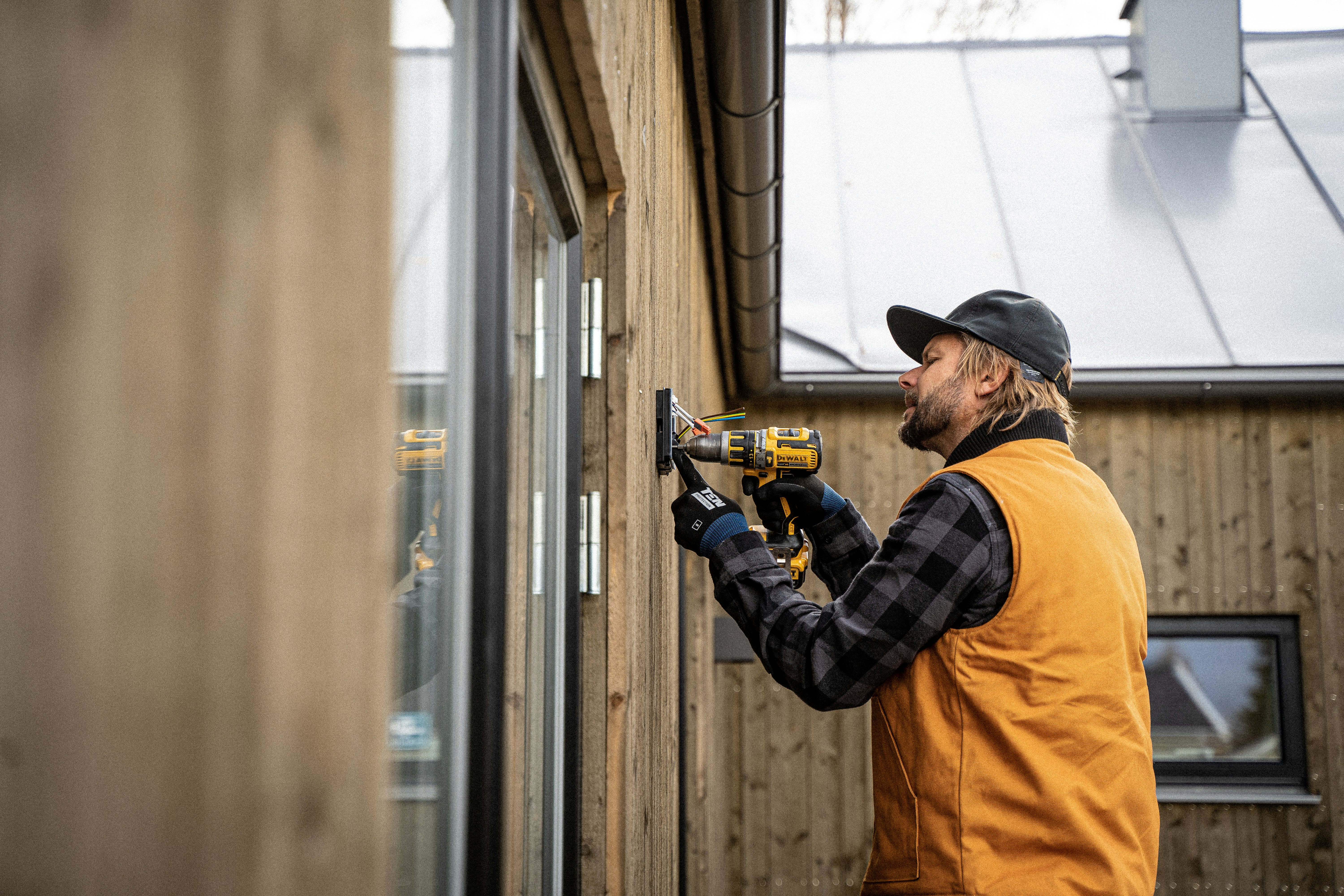 Residential timber home install